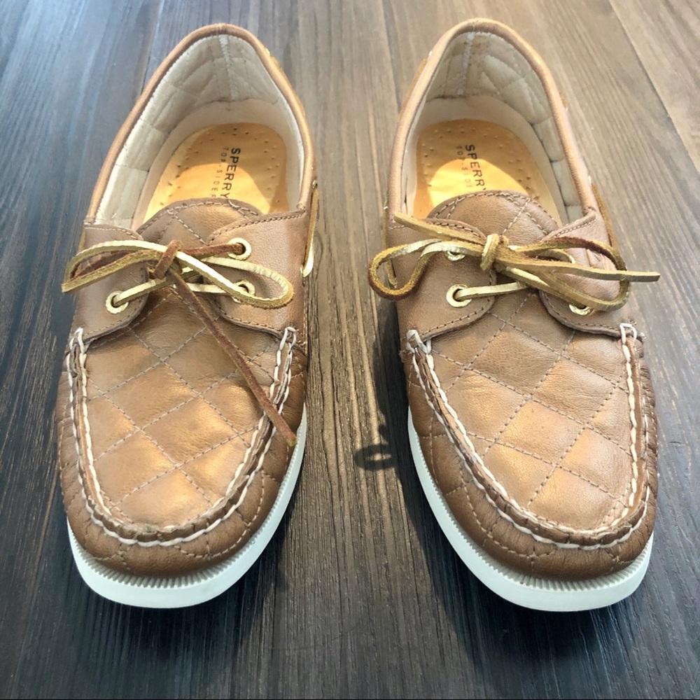 Sperry Women's Quilted Brown Boat Shoes